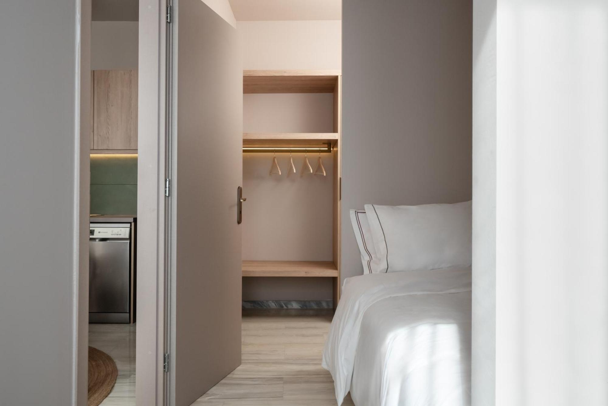 Num Suites & Lofts אתונה מראה חיצוני תמונה
